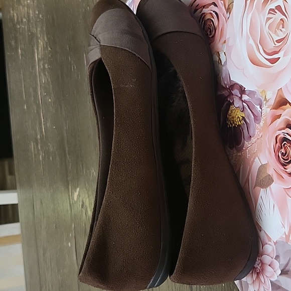Hot Cakes Shoes Hot Cakes Elise Brown Faux Suede Ballet Flats Size